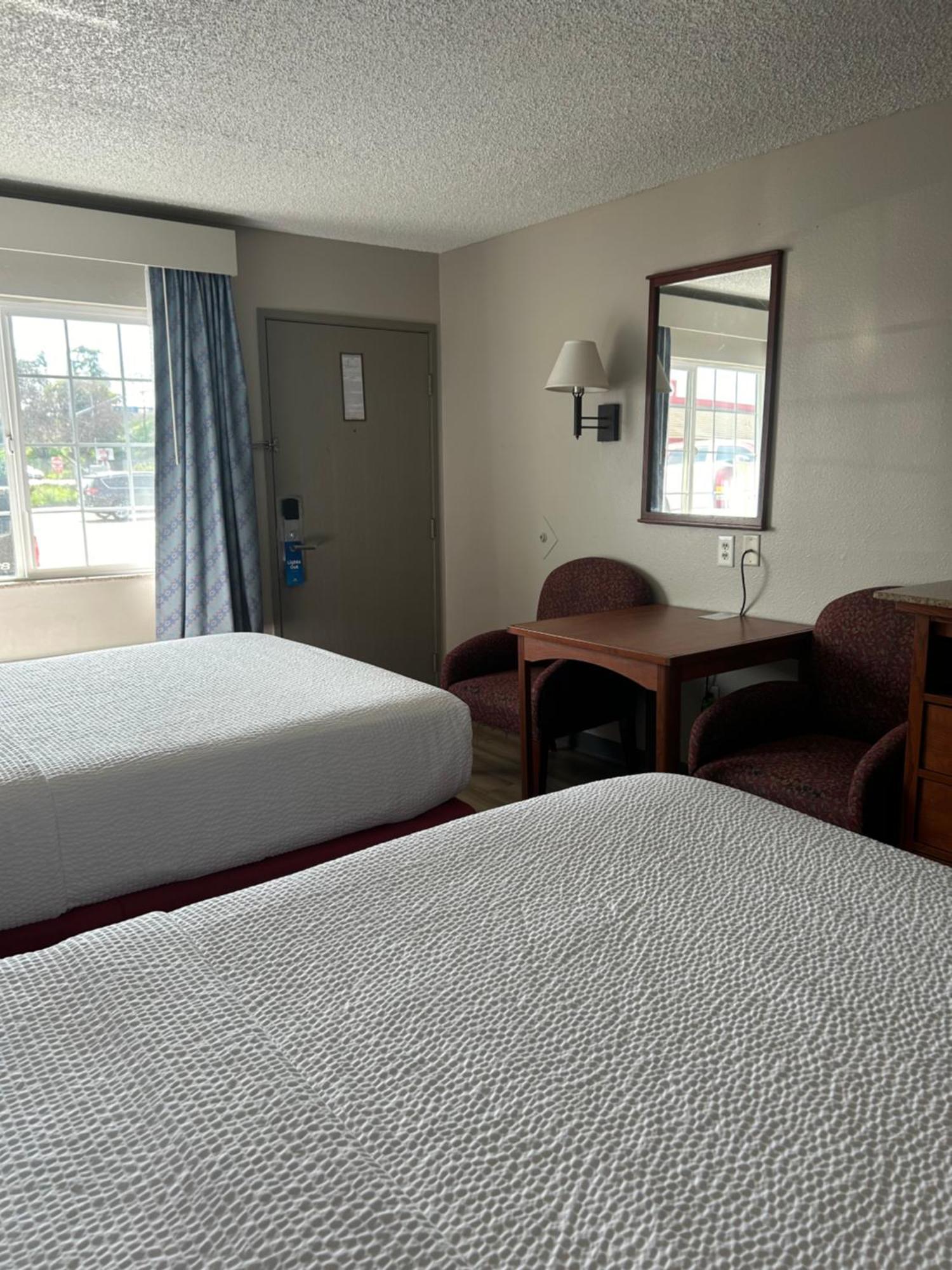 Days Inn By Wyndham Turlock Exterior foto